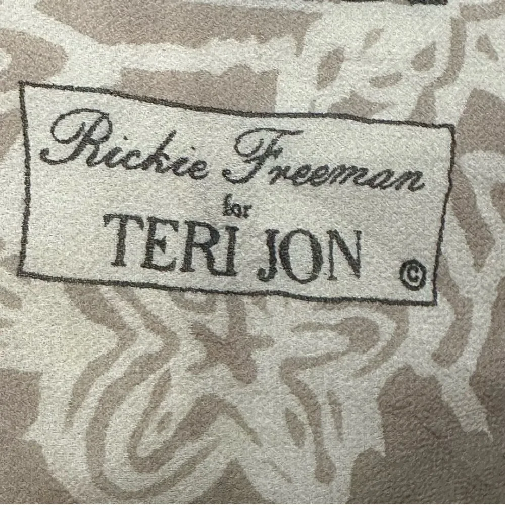 Rickie Freeman for Teri Jon rickie freeman